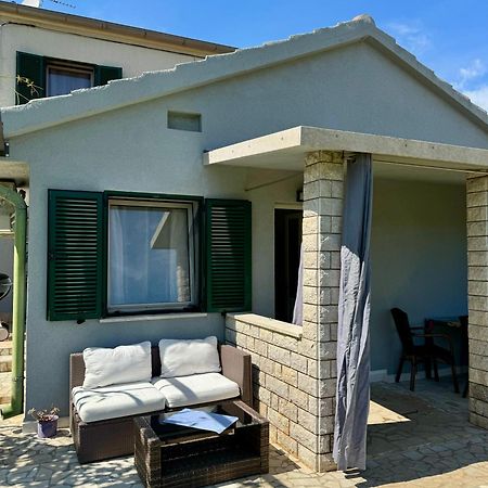 Enna Apartment B Meerblick Perfect Location Medulin Exterior photo