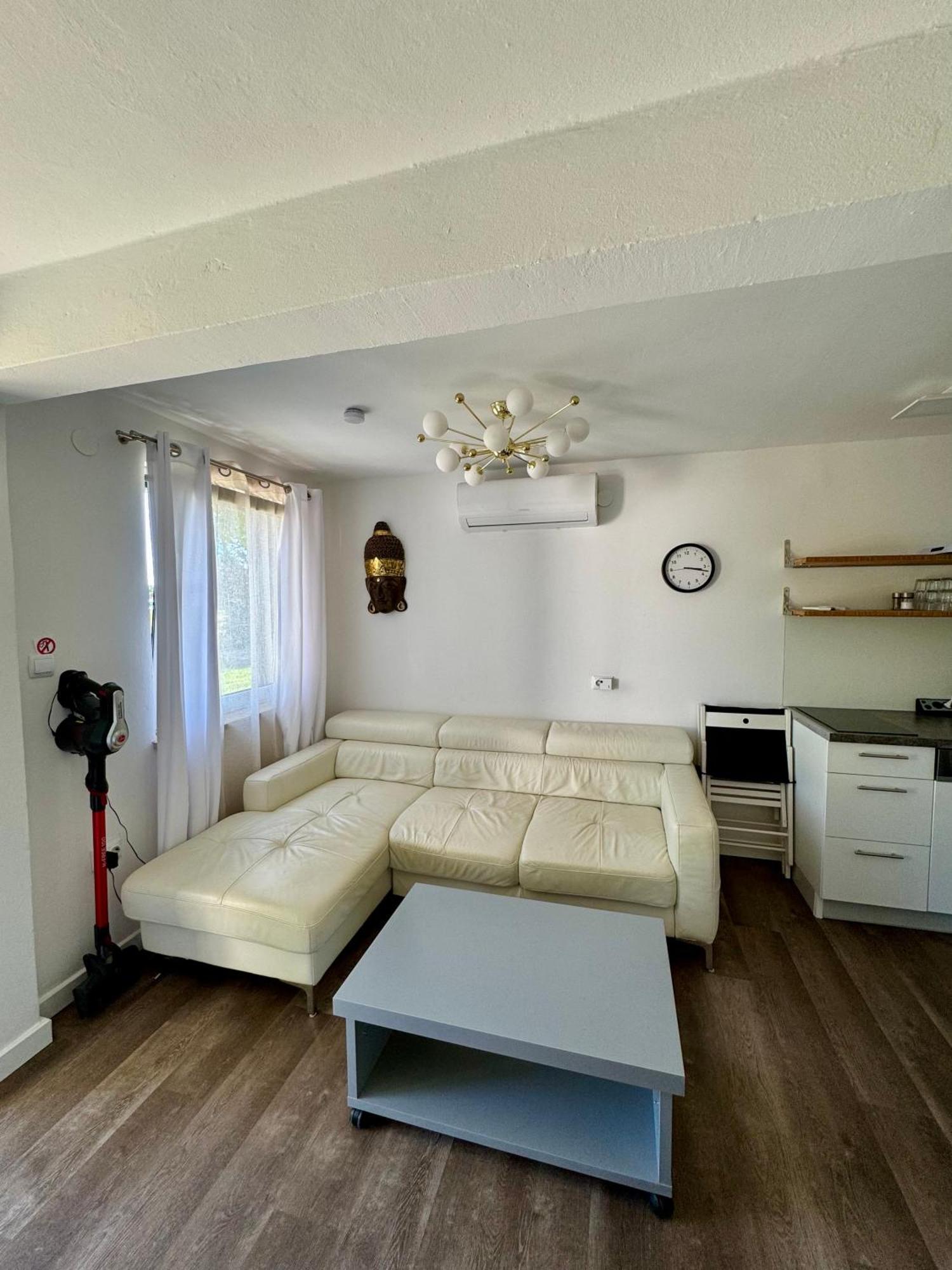 Enna Apartment B Meerblick Perfect Location Medulin Exterior photo
